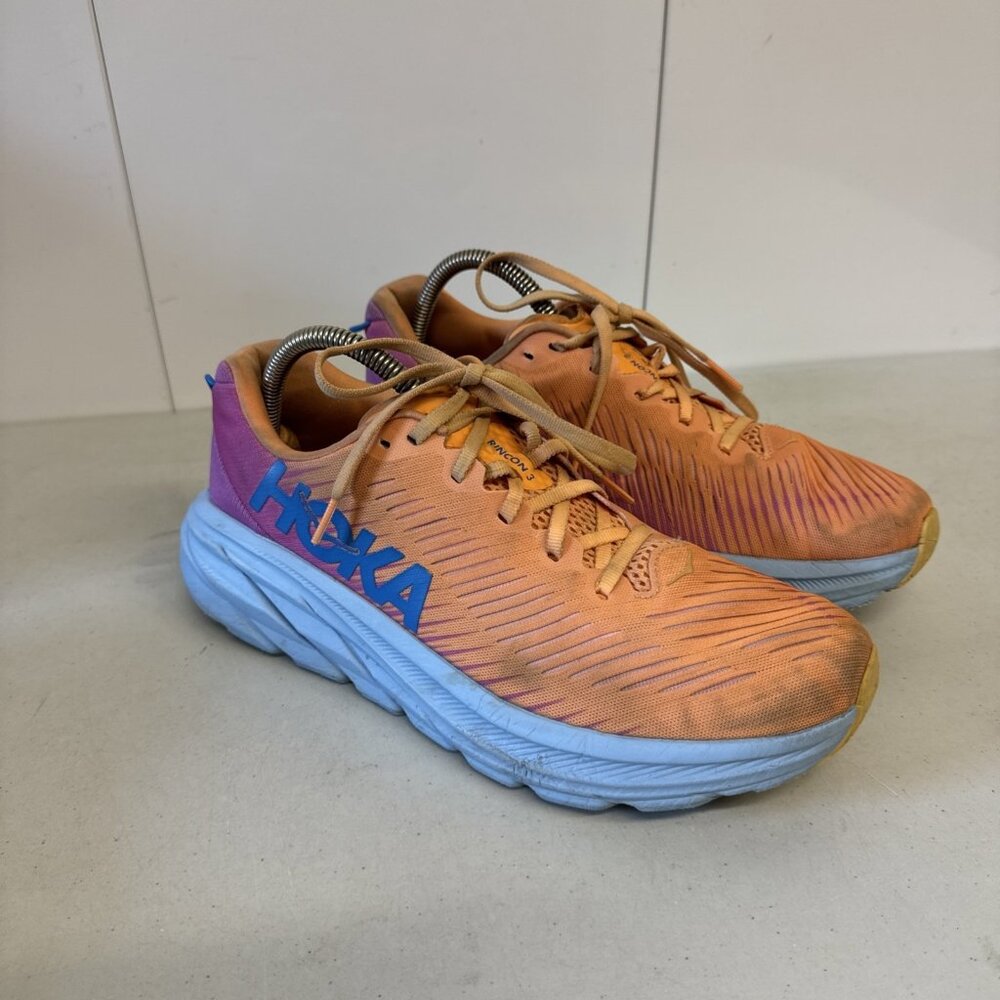 WOMEN’s HOKA ONE ONE Rincon 3 - orange 10 B